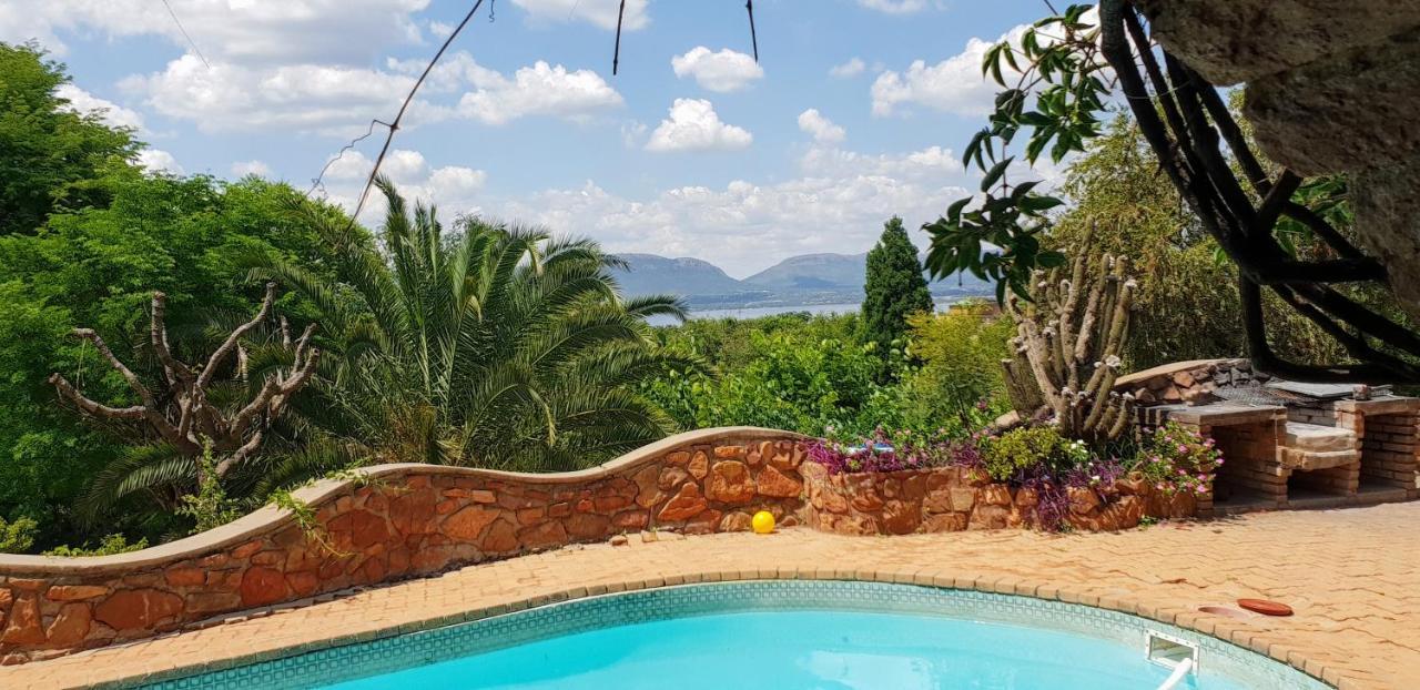 The Farm Apartment Hartbeespoort Luaran gambar